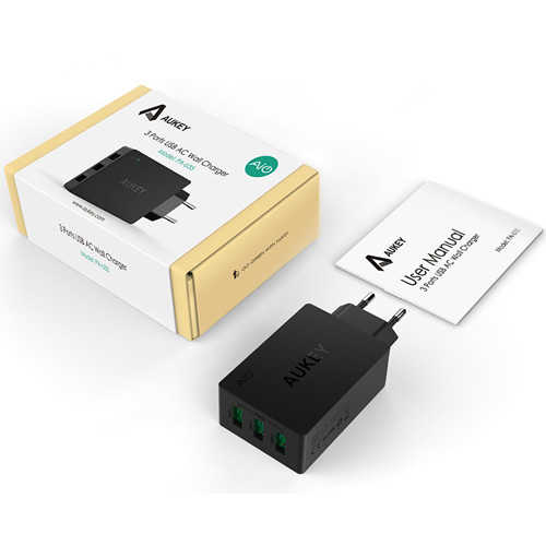 מטען קיר 3 יציאות Aukey 30W/6A USB דגם PA-U35
